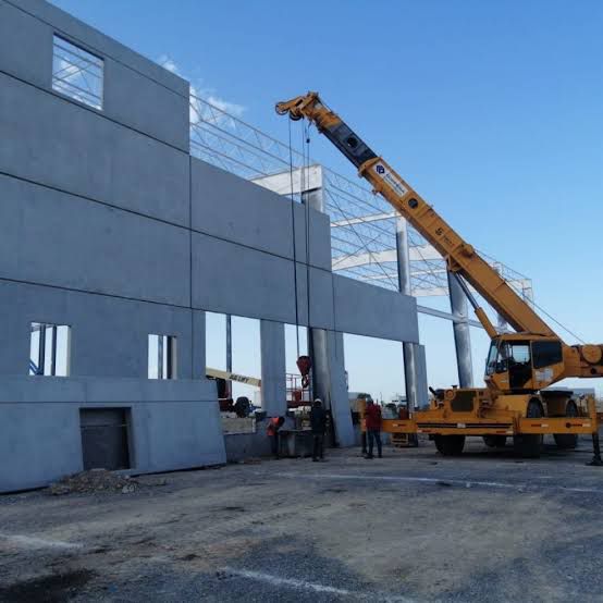 Muros Precolados Y Muros Tilt Up